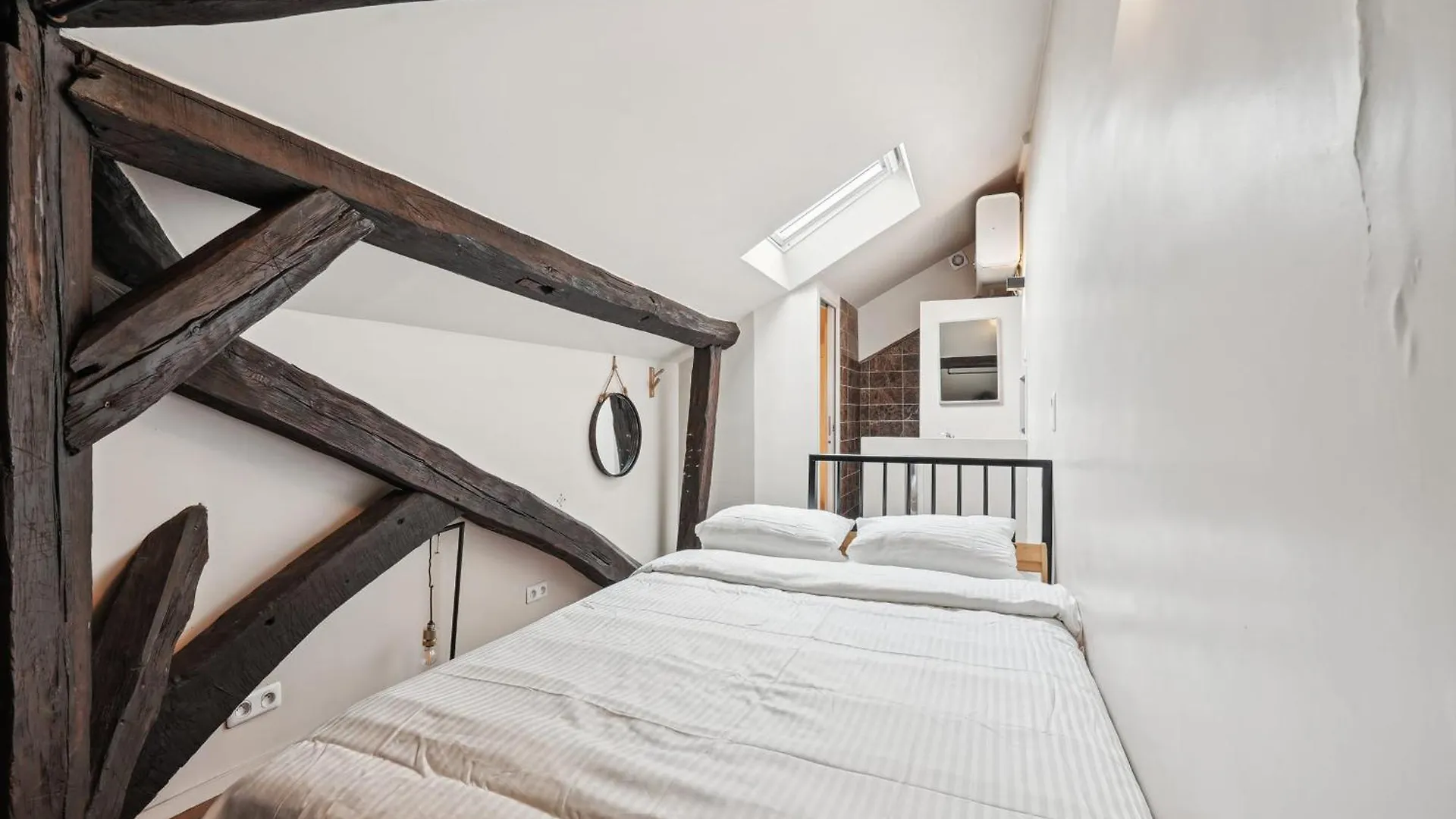 Apartment Orsay Invalides - Lille 1bdr By B'your
