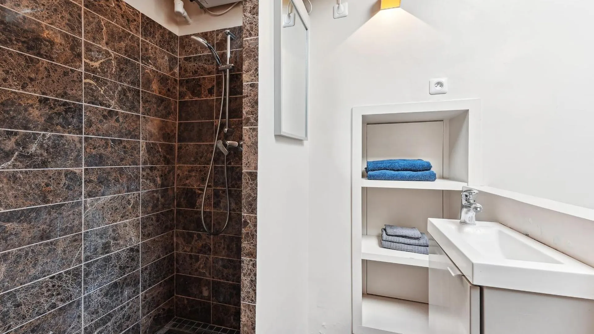Apartment Orsay Invalides - Lille 1bdr By B'your